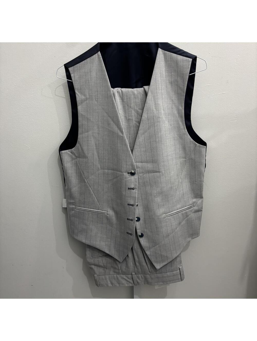 Mooherr Men’s 3-Piece Slim Fit Suit Set Gray Pinstripe Blazer Vest Trousers